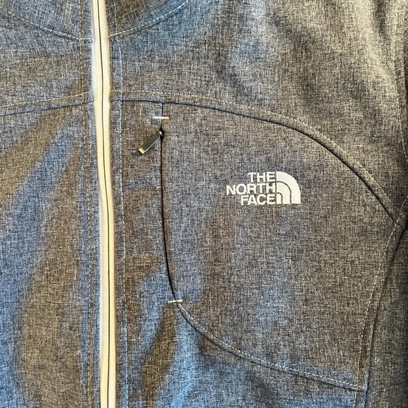 North Face Shell - Picture 2 of 3